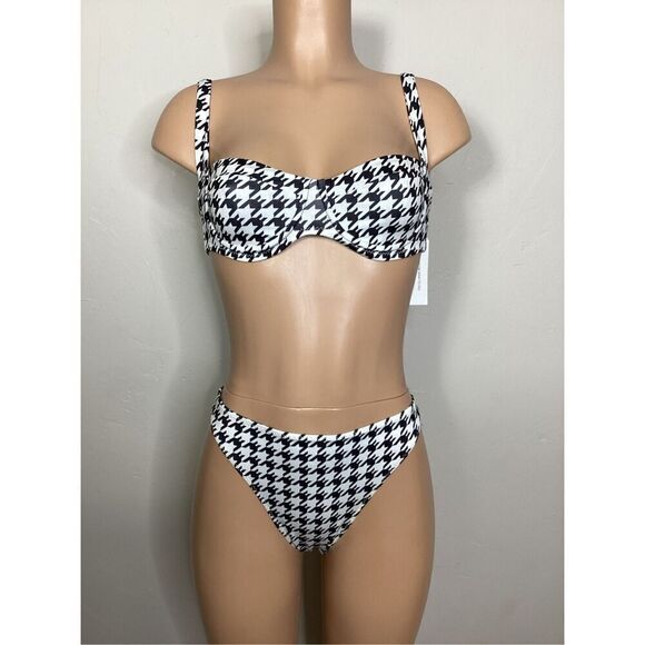 New SKIN BY SAME houndstooth bikini. Retails $220. S-top/M-bottom - Picture 2 of 11
